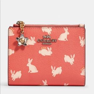 Coach Bags - NWT Snap Card Case Wallet With Bunny Script Print Coach Bags - NWT Snap Card Case Wallet With Bunny Script Print